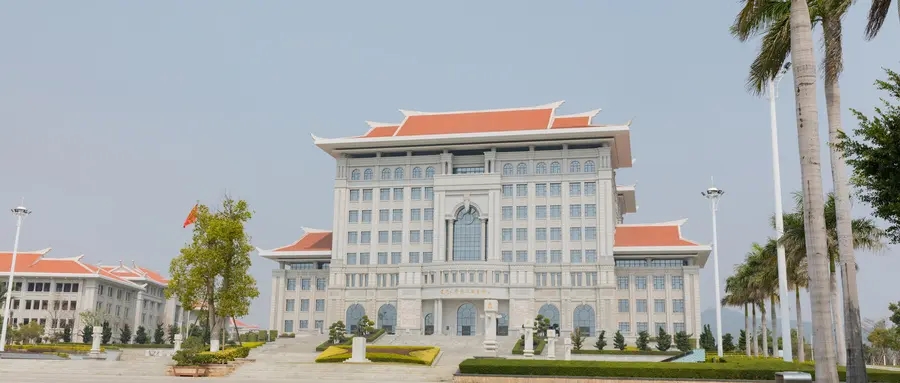 2025年福建省内大学录取分数线全汇总（物理类 / 历史类）(图1)