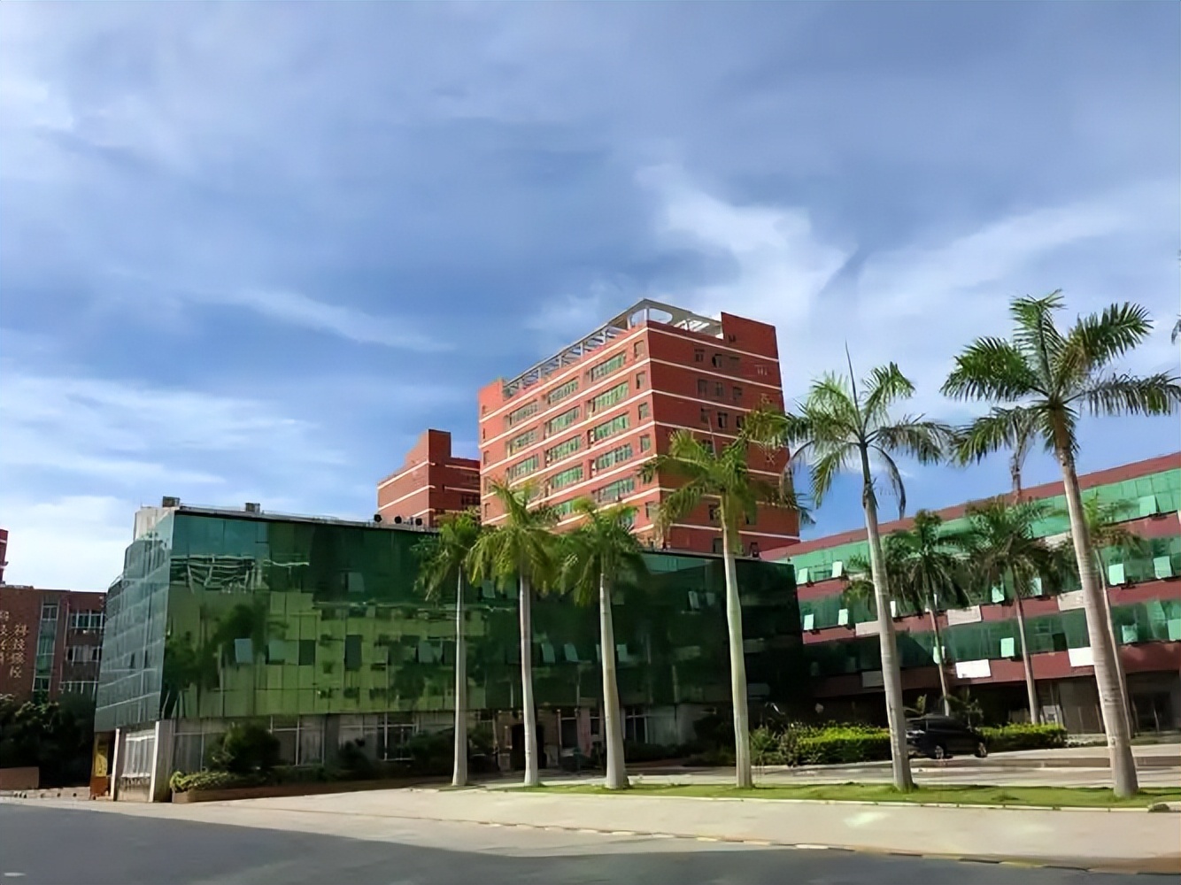 2026 海南 400 分左右本科大学推荐 附招录数据及学校