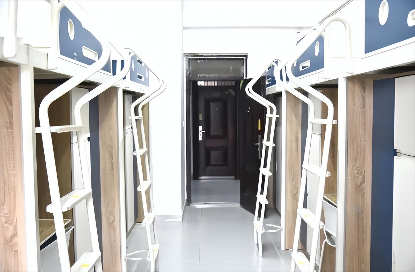 贵州装备制造职业学院宿舍条件怎么样 有空调吗 附宿舍图片(图2) 贵州装备制造职业学院宿舍条件怎么样 有空调吗 附宿舍图片(图2)