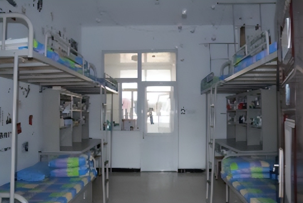 临沂职业学院宿舍条件怎么样，有空调吗（含宿舍图片）(图2)
