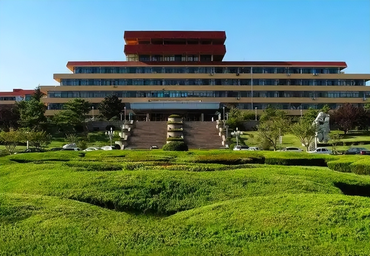 吉林艺术类大学有哪些？附2025年最低录取分数线汇总