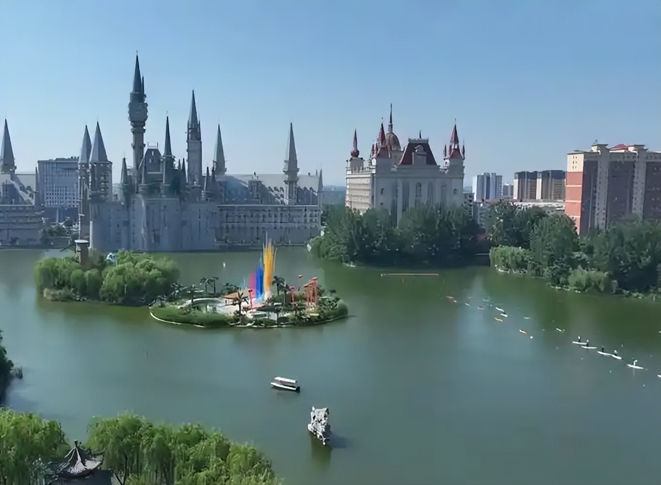 河北艺术类低分大学 历史 / 物理组最低录取分 200 分起