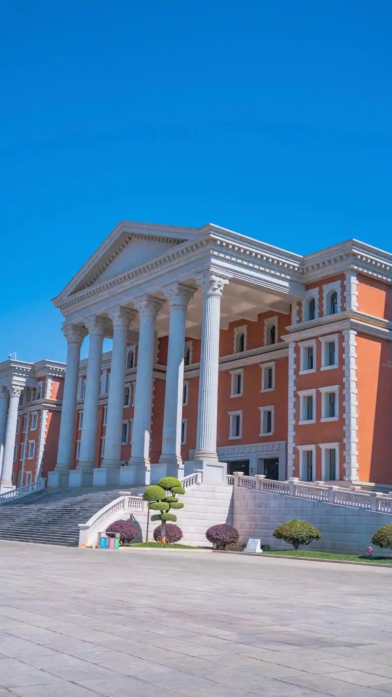 云南大学不是985?211+双一流的边疆学府实力藏不住了