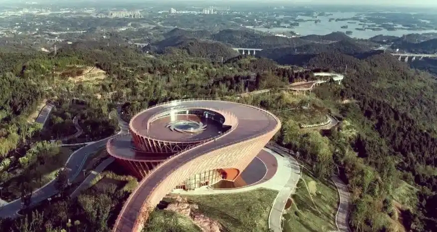 成都市本科大学最低分数线：2026高考多少分能上？