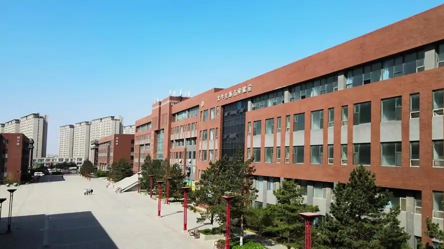 吉林省专科院校一览表！附2025年录取分数线参考(图1)