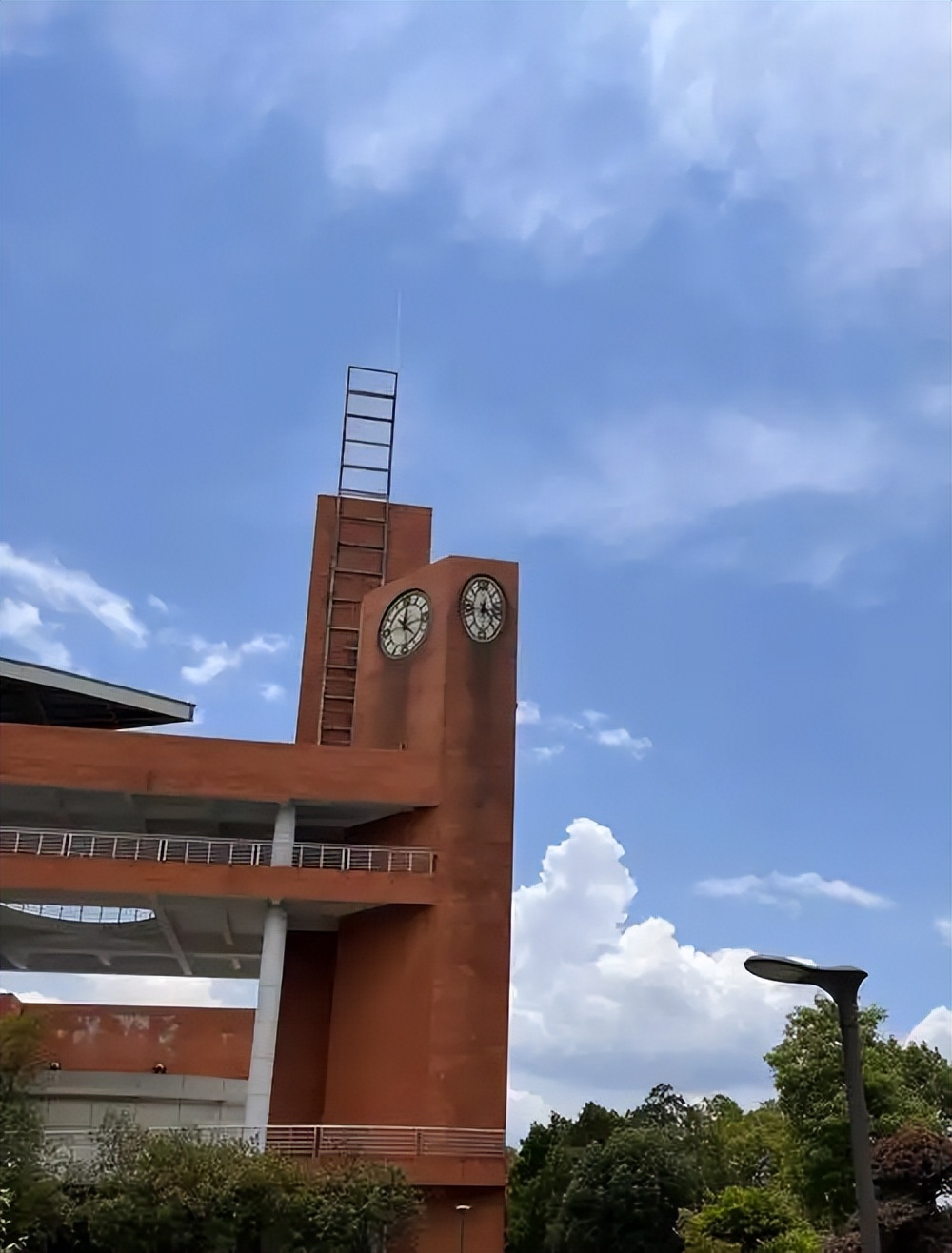 2026年湘潭一本大学名单（含录取分数线）(图2)