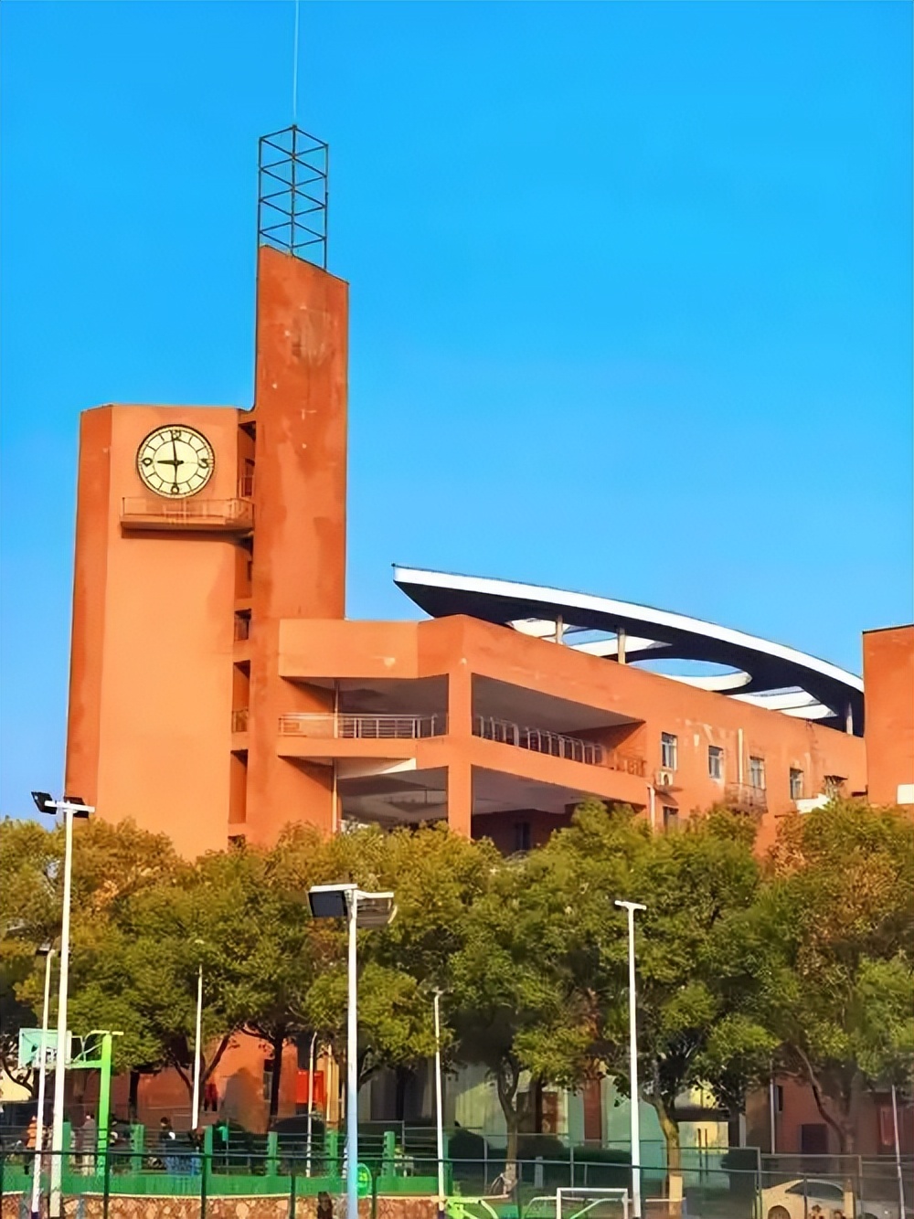 2026年湘潭一本大学名单（含录取分数线）(图3)