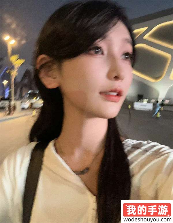 游戏女主播被网友破大防?直播间恼羞成怒“女拳出击”!网友:又当又立!(图4) 游戏女主播被网友破大防?直播间恼羞成怒“女拳出击”!网友:又当又立!