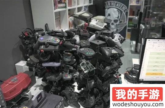 1个屏幕竟然能连444台游戏机?直接创造吉尼斯世界记录