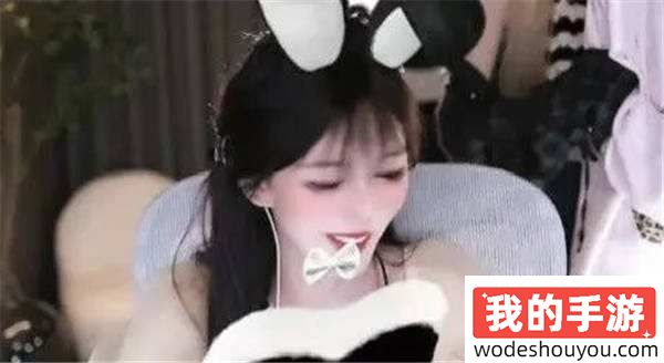 联盟一姐怒斥榜一大哥:想随意支配女主播,刷礼物可不够?(图2) 联盟一姐怒斥榜一大哥:想随意支配女主播,刷礼物可不够?