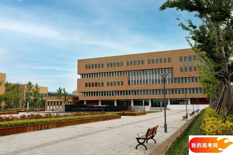 天津理工大学2024年在湖南录取分数线、对应位次（附近几年最低录取分数线及位次排名）(图1)